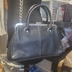 Isaac Mizrahi Black Leather Shoulder Bag with Chain Strap